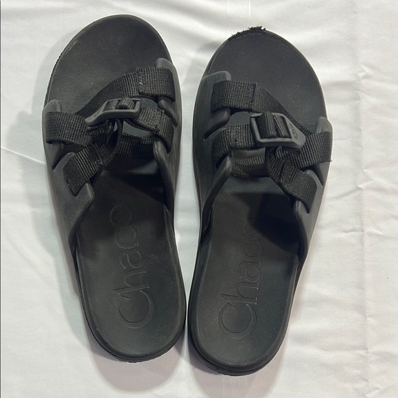 Chaco Other - Kids chacos size 4